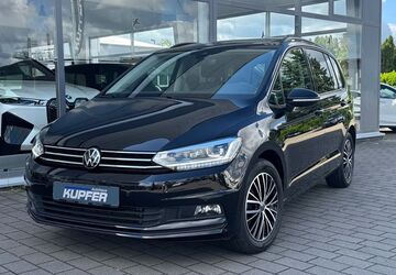VW Touran 28.990 km 33.400 &euro; Vaihingen / Enz 71665