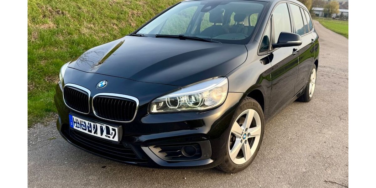 BMW 218 Gran Tourer 143.059 km 10.490 &euro; Löwenstein 74245