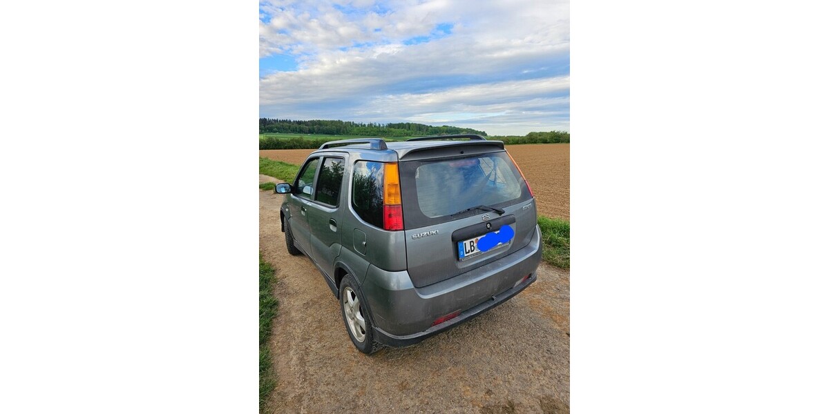 Suzuki Ignis 160.000 km 2.300 &euro; Großbottwar 71723