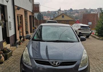 Hyundai i20 164.000 km 2.650 &euro; Mühlacker 75417