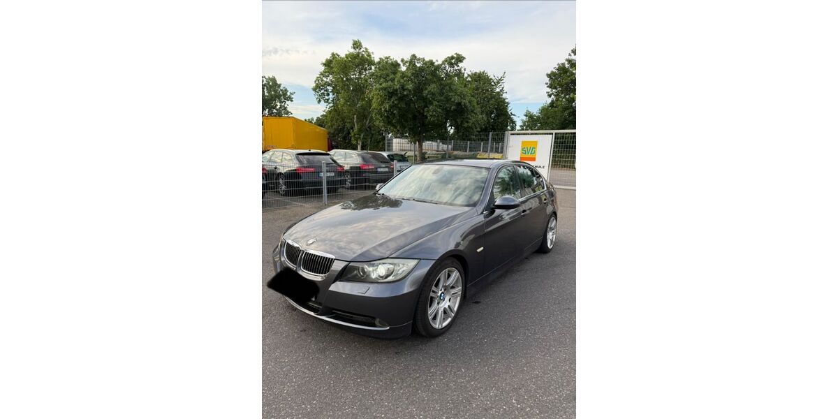BMW 325 352.000 km 3.100 &euro; Stuttgart 70186
