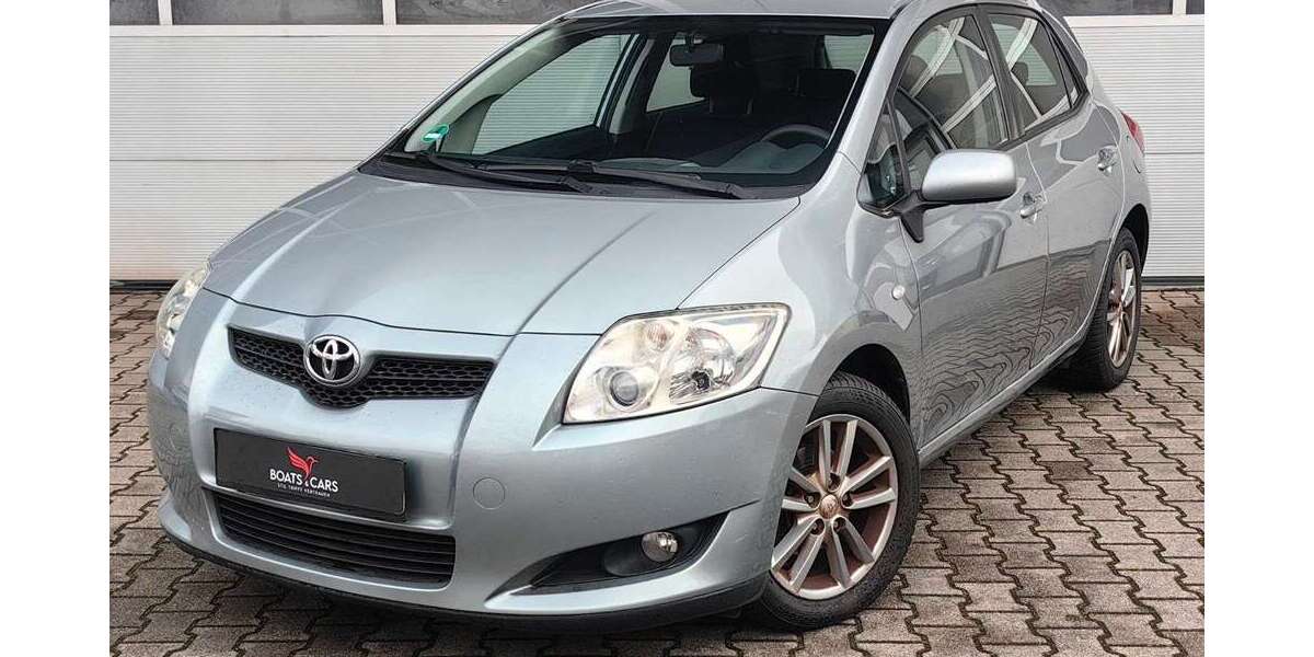 Toyota Auris 173.500 km 6.990 &euro; Leingarten 74211