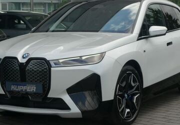BMW iX 29.520 km 71.500 &euro; Vaihingen / Enz 71665