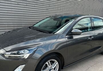 Ford Focus 85.860 km 13.900 &euro; Sindelfingen 71065