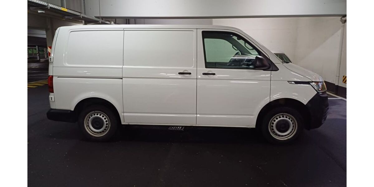 VW T6 Transporter 175.000 km 17.750 &euro; Esslingen am Neckar 73733