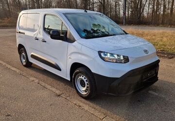 Toyota Proace City 39.350 km 16.650 &euro; Böblingen 71032