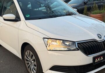 Skoda Fabia 97.300 km 9.999 &euro; Ludwigsburg 71638