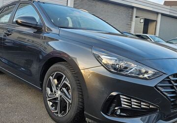 Hyundai i30 23.200 km 17.650 &euro; Leonberg 71229