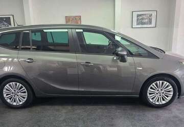 Opel Zafira 100.000 km 9.990 &euro; Asperg 71679