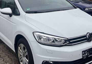 VW Touran 88.000 km 24.999 &euro; Grafenau 71120