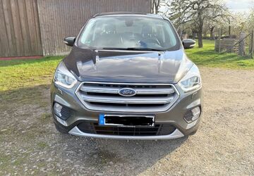 Ford Kuga 63.800 km 10.998 &euro; Vaihingen an der Enz 71665