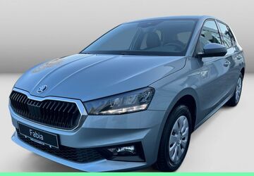 Skoda Fabia 1.111 km 21.490 &euro; Weinstadt-Endersbach 71384