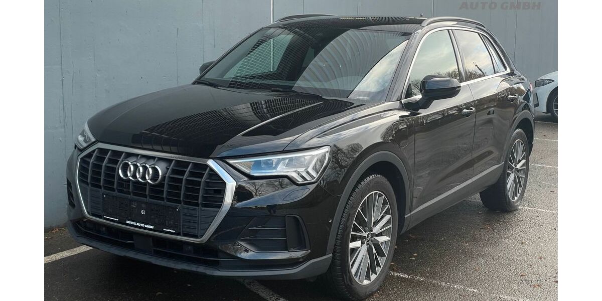 Audi Q3 160.000 km 23.890 &euro; Sindelfingen 71065