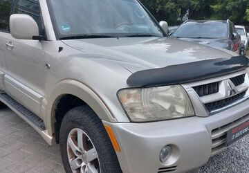 Mitsubishi Montero 227.122 km 4.500 &euro; Fellbach 70736