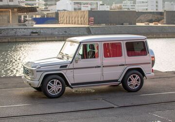 Mercedes-Benz G 320 124.673 km 48.900 &euro; Stuttgart 70176