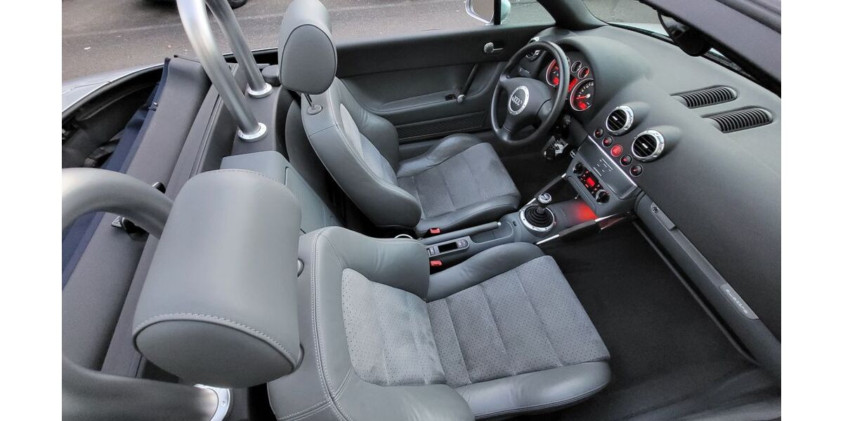 Audi TT 32.900 km 15.980 &euro; Stuttgart 70372