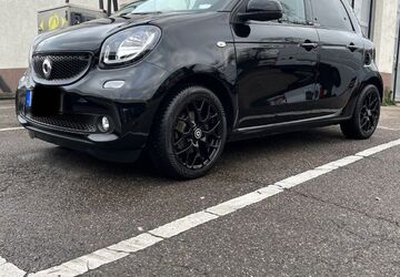 Smart ForFour 76.800 km 12.950 &euro; Stuttgart 70188