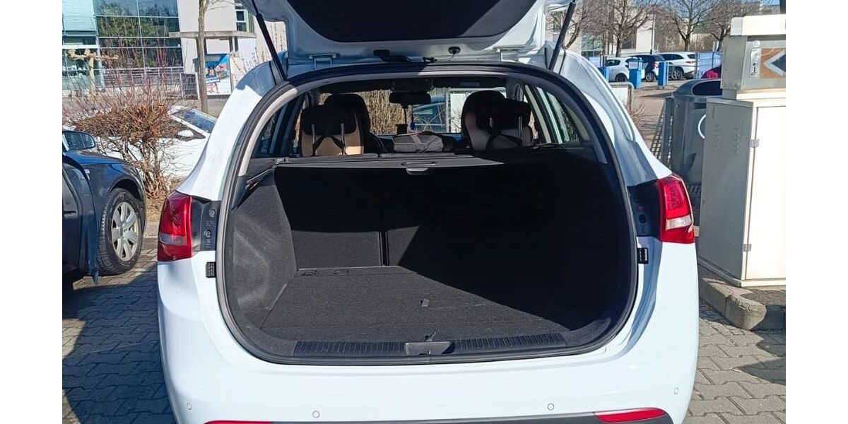 Kia ceed / Ceed 106.000 km 9.500 &euro; Ludwigsburg 71636