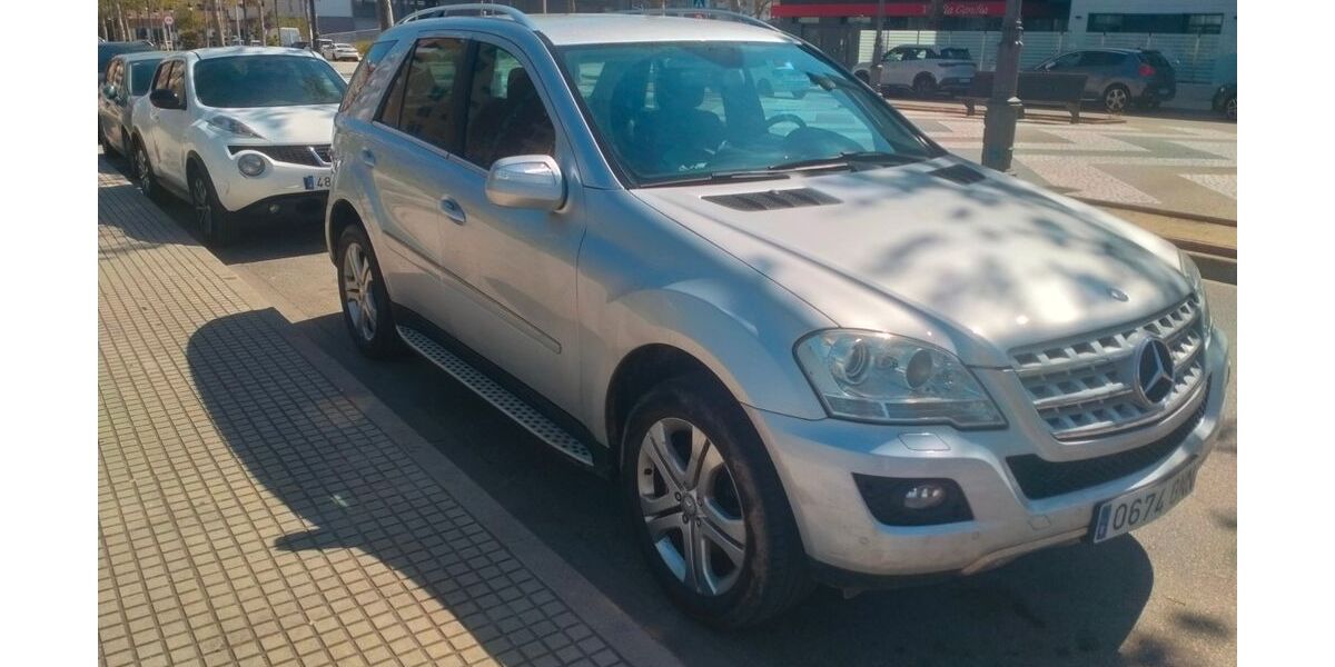 Mercedes-Benz ML 320 134.000 km 15.000 &euro; heilbronn 74076