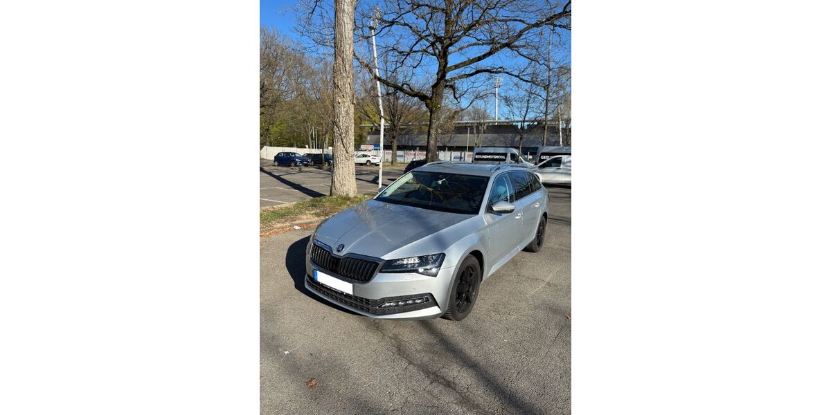 Skoda Superb 126.352 km 19.900 &euro; Stuttgart 70619