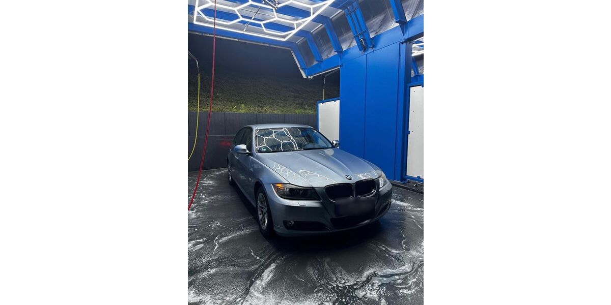 BMW 320 209.000 km 4.500 &euro; Ilsfeld 74360