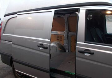 Mercedes-Benz Vito 118.000 km 11.900 &euro; Stuttgart 70374