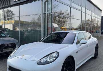Porsche Panamera 258.424 km 29.900 &euro; Böblingen 71034
