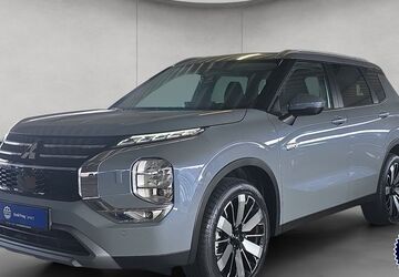 Mitsubishi Plug-in Hybrid Outlander 1.468 km 41.980 &euro; Stuttgart 70190