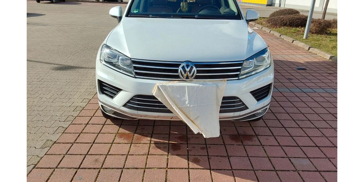 VW Touareg 124.000 km 22.700 &euro; Stuttgart 70435