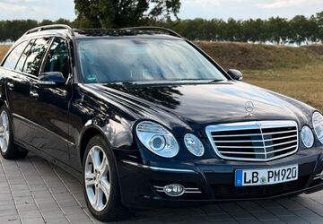 Mercedes-Benz E 320 160.900 km 10.490 &euro; Ludwigsburg 71640