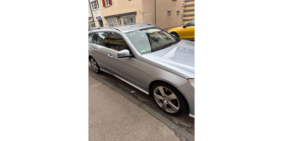 Mercedes-Benz E 220 267.000 km 9.400 &euro; Filderstadt 70794