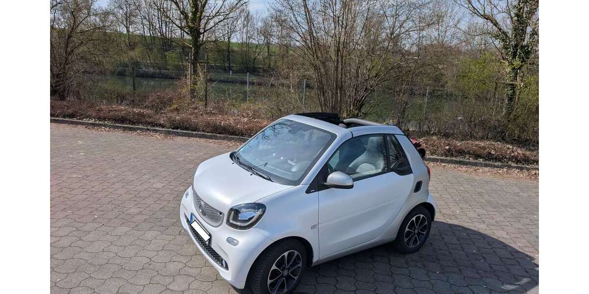 Smart forTwo 79.543 km 12.999 &euro; Ludwigsburg, Stadt 71642