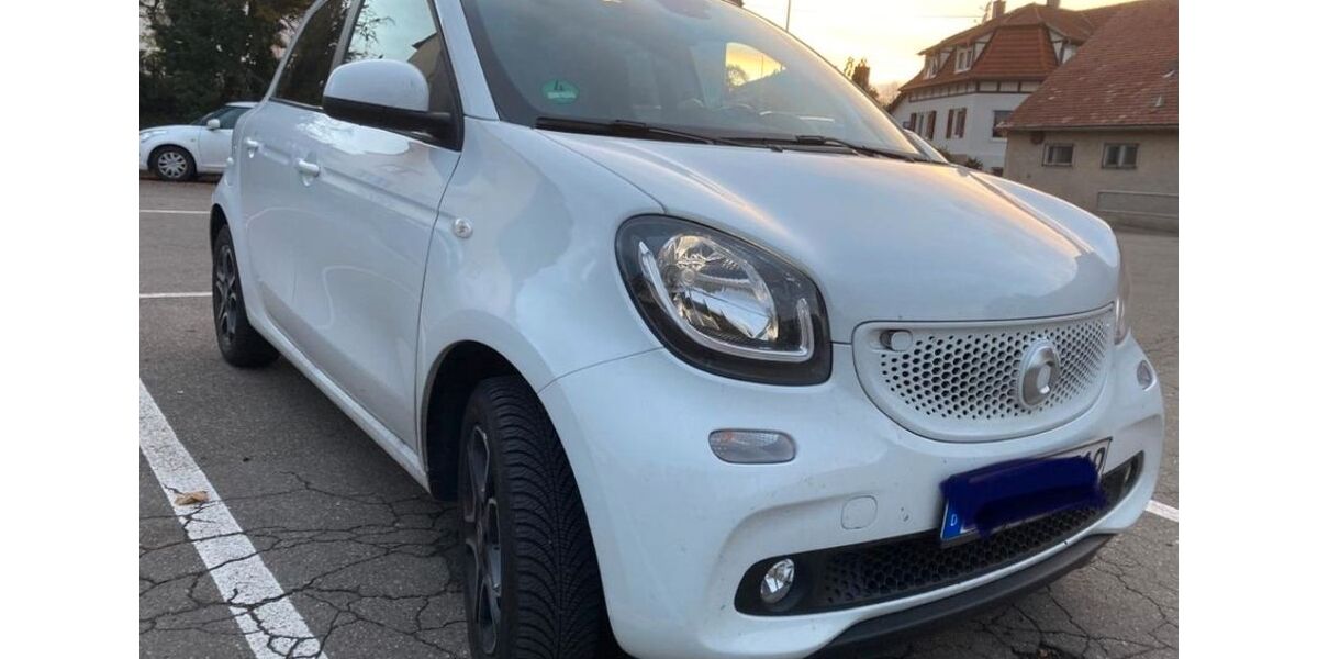Smart ForFour 86.600 km 9.600 &euro; Stuttgart 70193