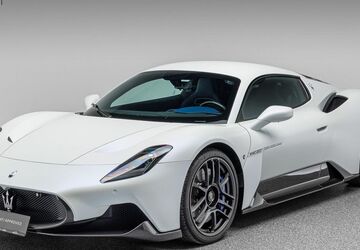 Maserati MC20 2.200 km 229.890 &euro; Böblingen 71034