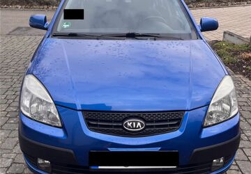 Kia Rio 157.000 km 3.300 &euro; Stuttgart 70199