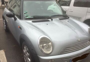 Mini ONE 179.000 km 2.500 &euro; Gerlingen 70839