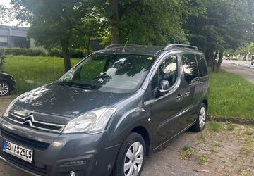 Citroen Berlingo 97.700 km 9.888 &euro; Sindelfingen 71067