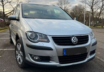 VW Touran 163.000 km 6.690 &euro; Weissach im Tal 71554