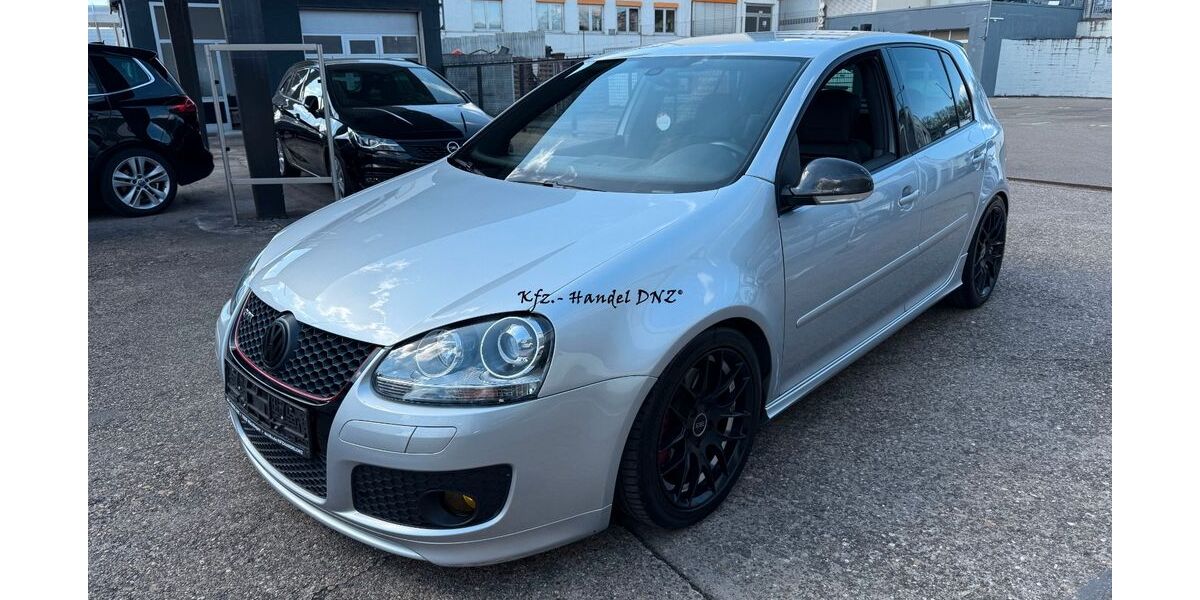 VW Golf 150.000 km 7.990 &euro; Münchingen 70825