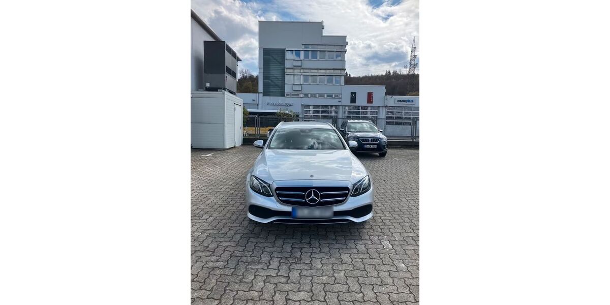 Mercedes-Benz E 220 238.000 km 16.500 &euro; Denkendorf 73770