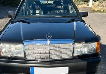 Mercedes-Benz 190 187.800 km 28.000 &euro; Stuttgart 70186