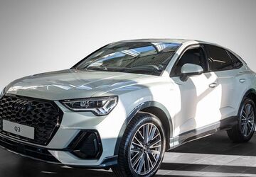 Audi Q3 9.999 km 43.940 &euro; Stuttgart 70563
