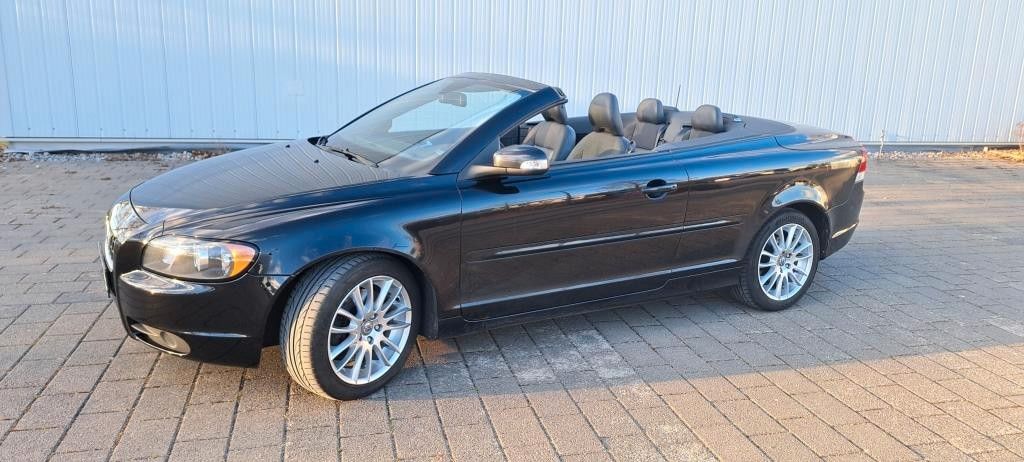 Volvo C70 191.460 km 7.950 &euro; Rutesheim 71277