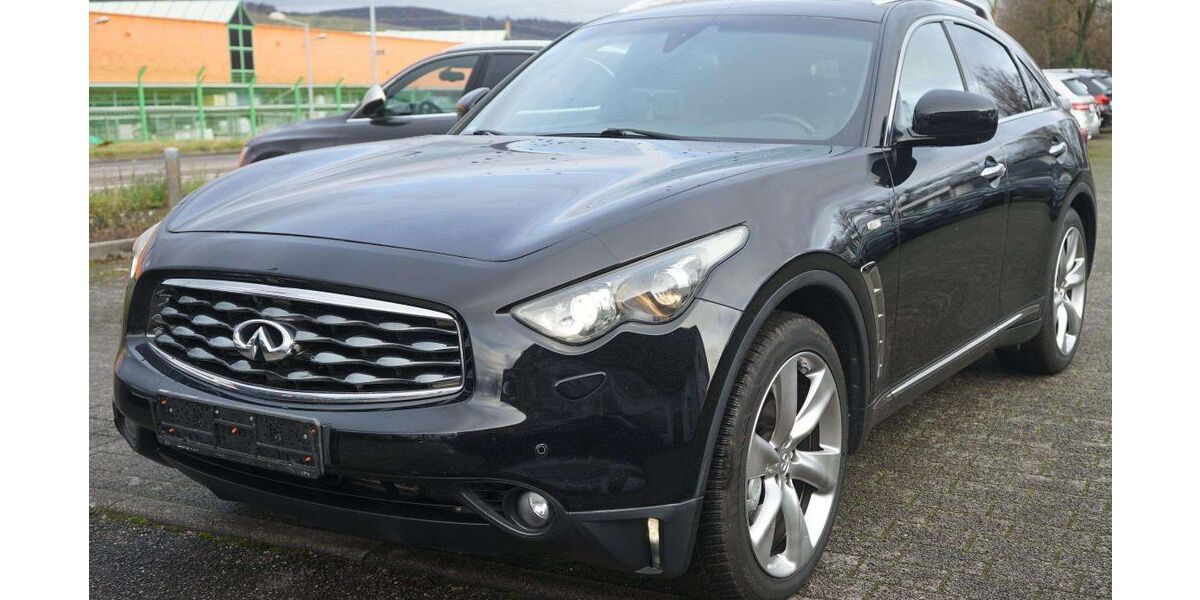 INFINITI FX 177.509 km 10.900 &euro; Weinstadt-Endersbach 71384