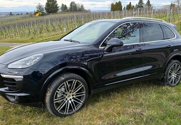 Porsche Cayenne 236.000 km 36.900 &euro; Flein 74223