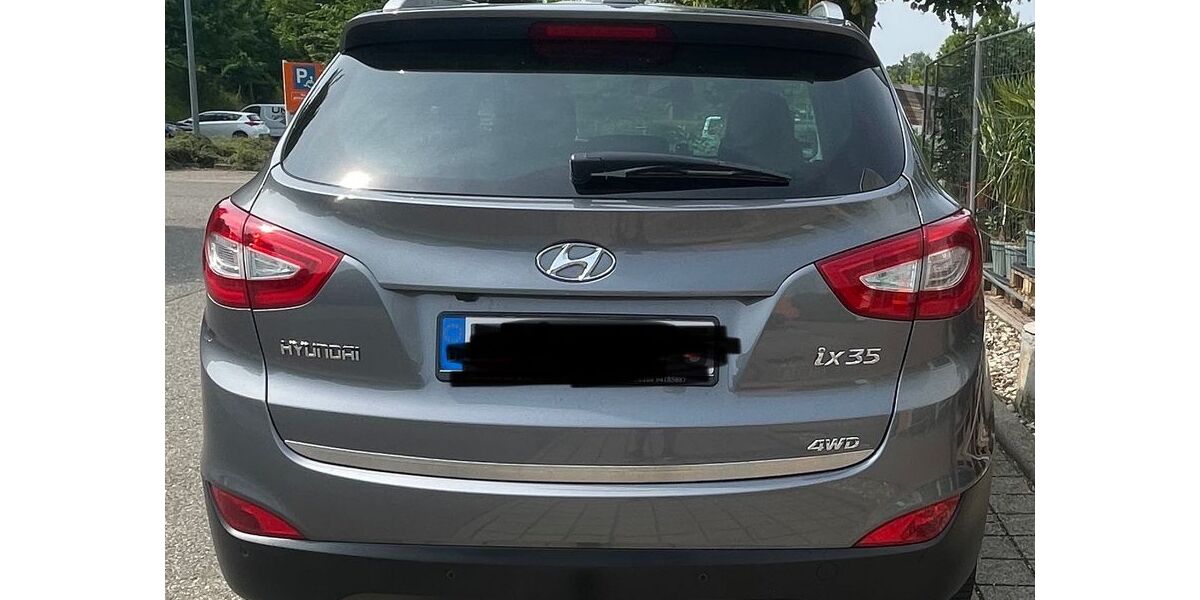 Hyundai ix35 125.000 km 11.200 &euro; Ludwigsburg 71638