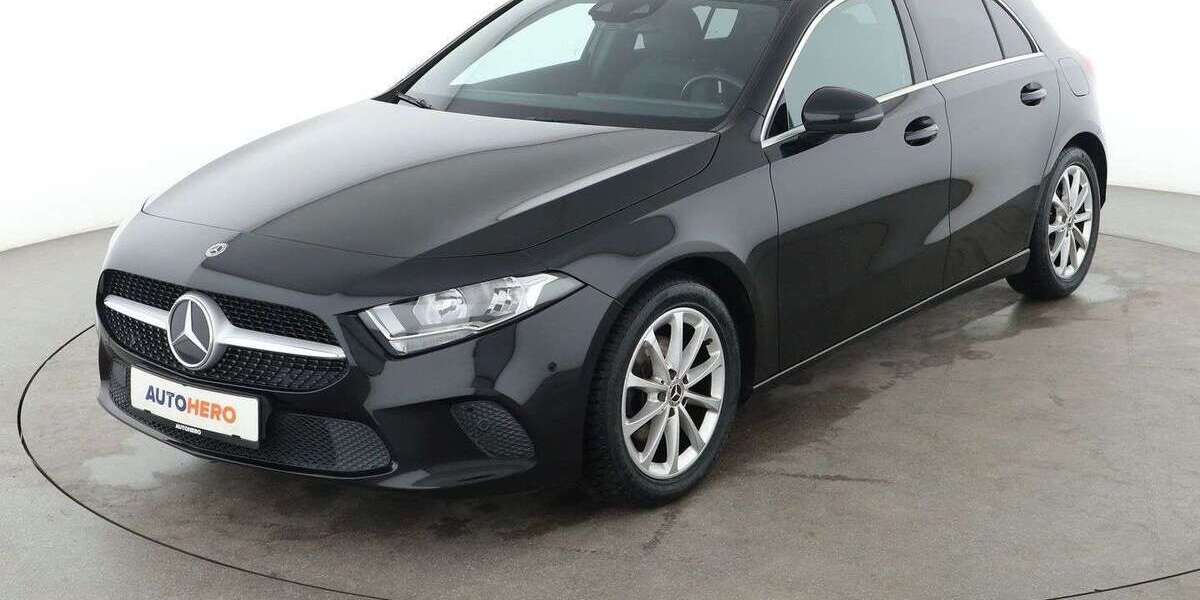 Mercedes-Benz A 180 68.159 km 19.950 &euro; Stuttgart 70195