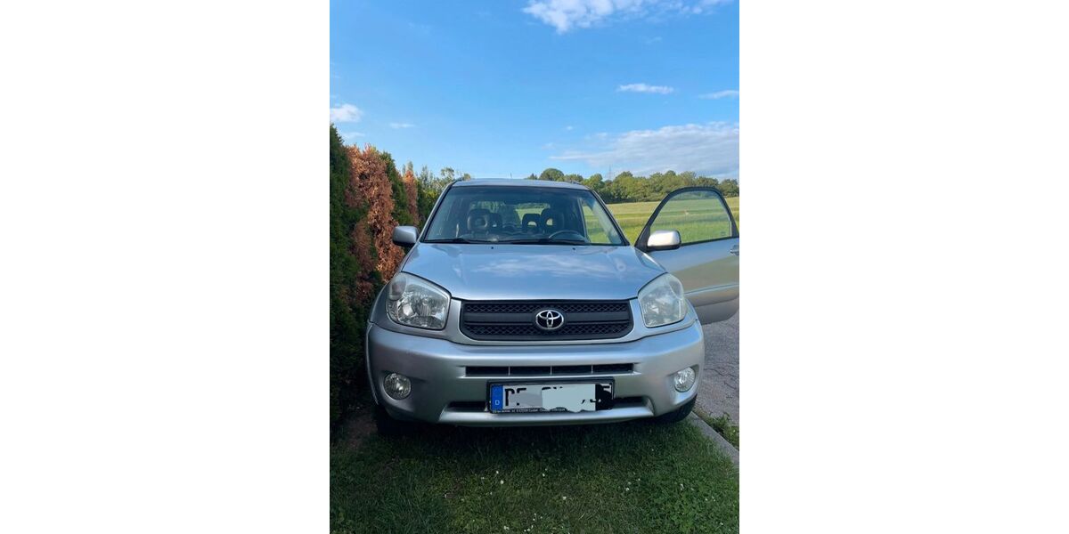 Toyota RAV 4 225.000 km 4.850 &euro; Mühlacker 75417