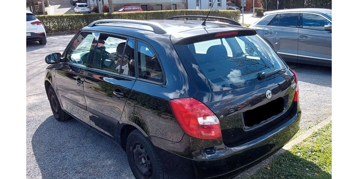 Skoda Fabia 46.000 km 5.300 &euro; Lauffen a. N. 74348