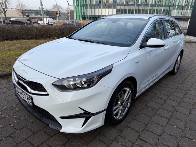 Kia ceed Sportswagon 9.000 km 25.690 &euro; Ludwigsburg 71636